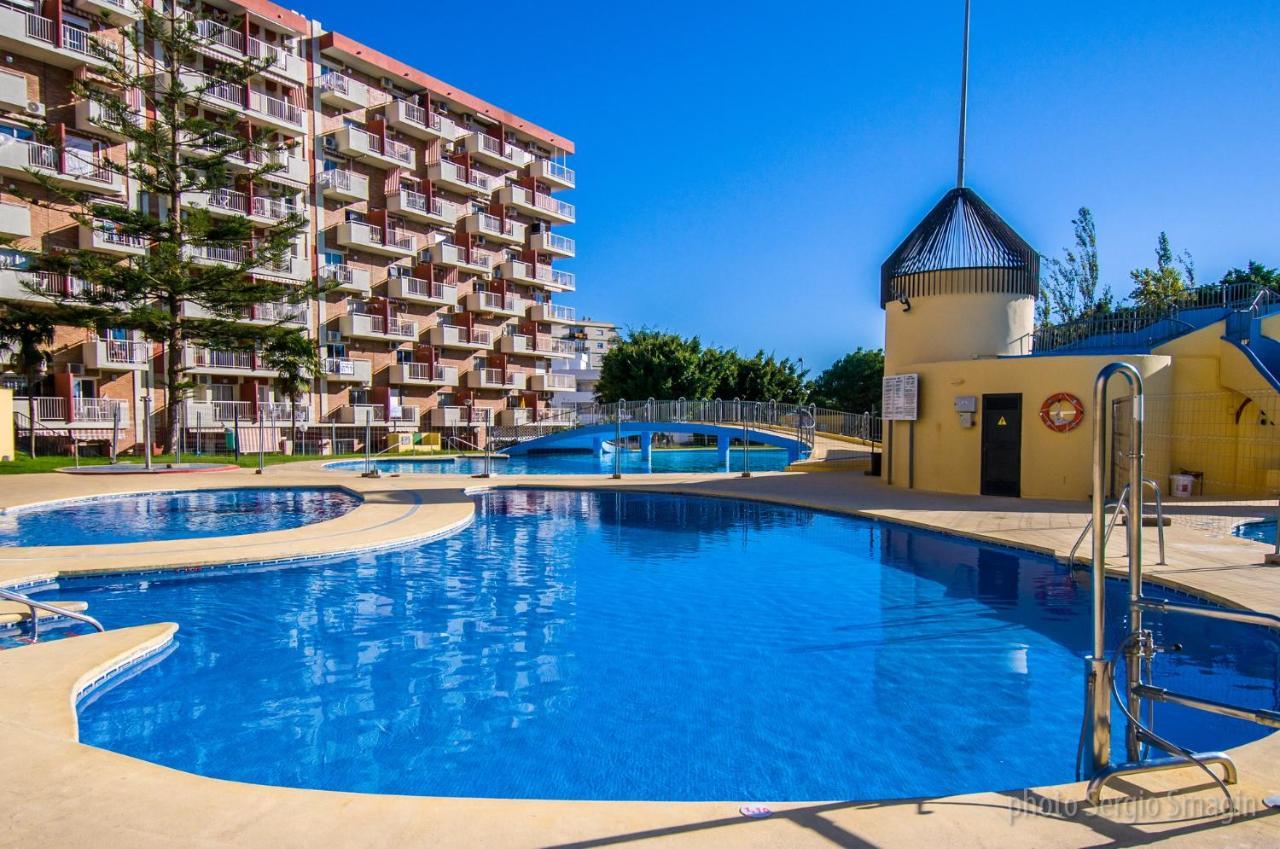 137 Minerva Apartamentos - Vista Al Mar - Piscina Y Playa - Cercano A Tren, Restaurantes Y Tiendas Бенальмадена Екстер'єр фото